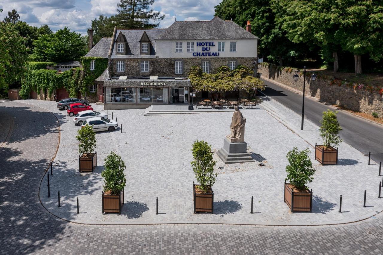 Logis Hotel Du Chateau Combourg Exterior foto